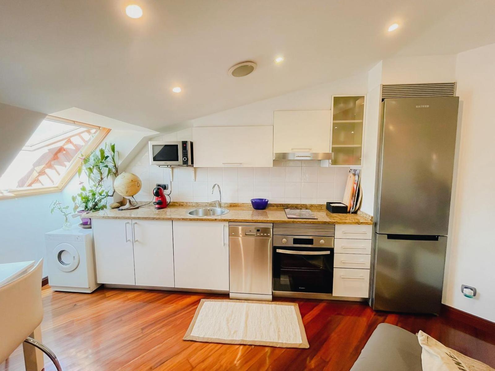 Apartamento Centro De Vigo, Garaje Y Vistas Ria Экстерьер фото